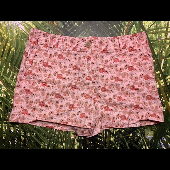 Loft Pink Floral Shorts - Picture 1 of 3